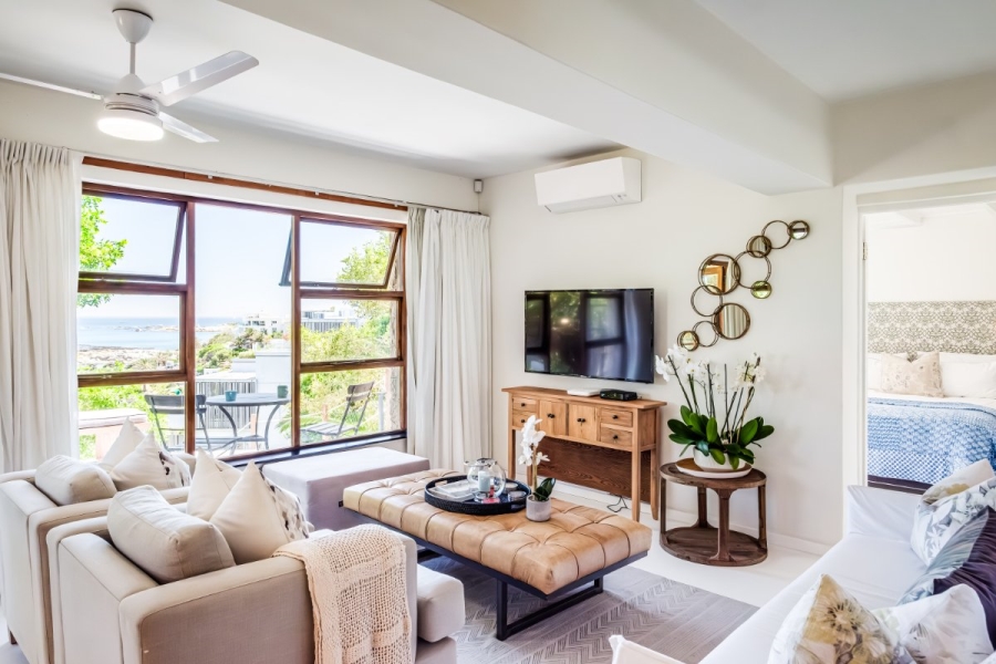 To Let 5 Bedroom Property for Rent in Camps Bay Western Cape